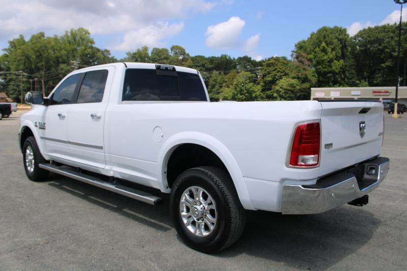 RAM 3500 Laramie Crew Cab LWB 4WD 2018