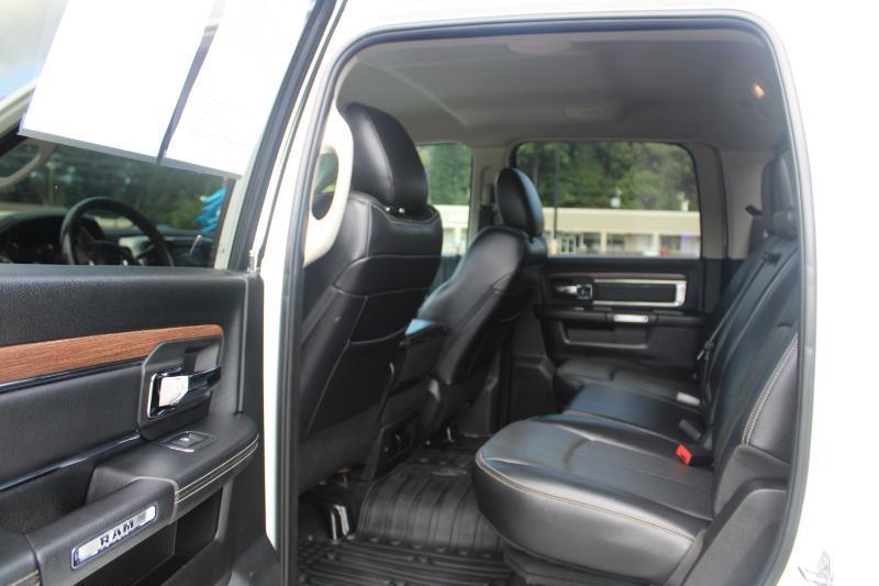 RAM 3500 Laramie Crew Cab LWB 4WD 2018