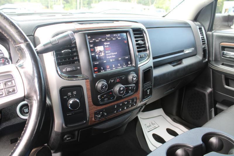 RAM 3500 Laramie Crew Cab LWB 4WD 2018