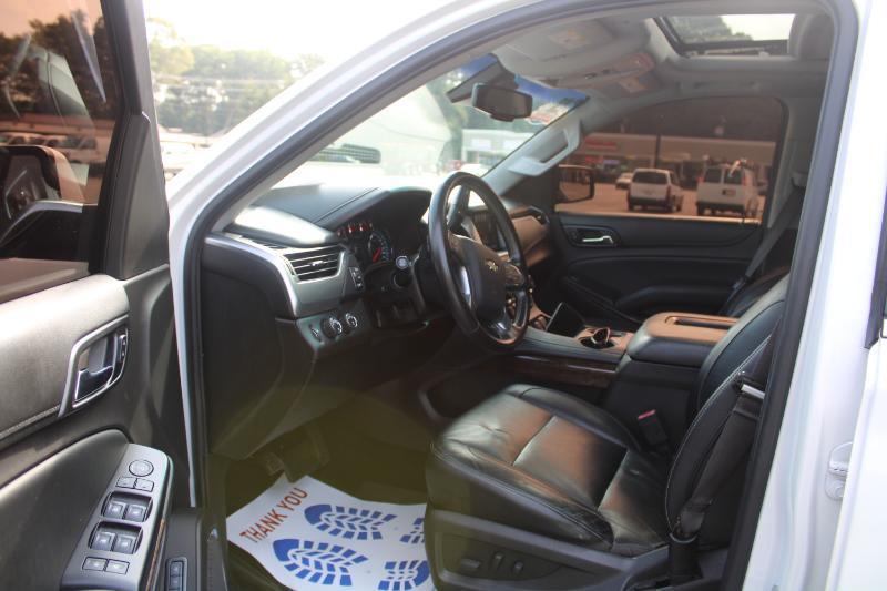 Chevrolet Suburban LT 4WD 2017