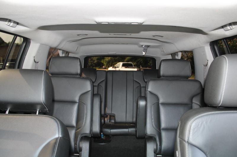 Chevrolet Suburban LT 4WD 2017