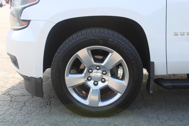 Chevrolet Suburban LT 4WD 2017