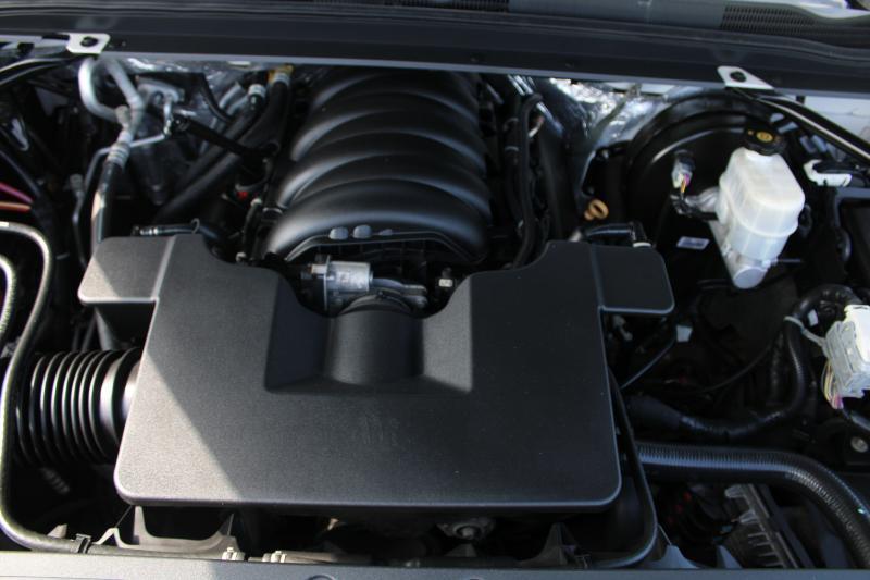 Chevrolet Suburban LT 4WD 2017