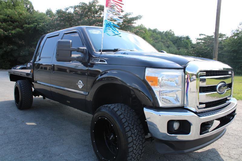 Ford F-250 SD Lariat Crew Cab 4WD 2012