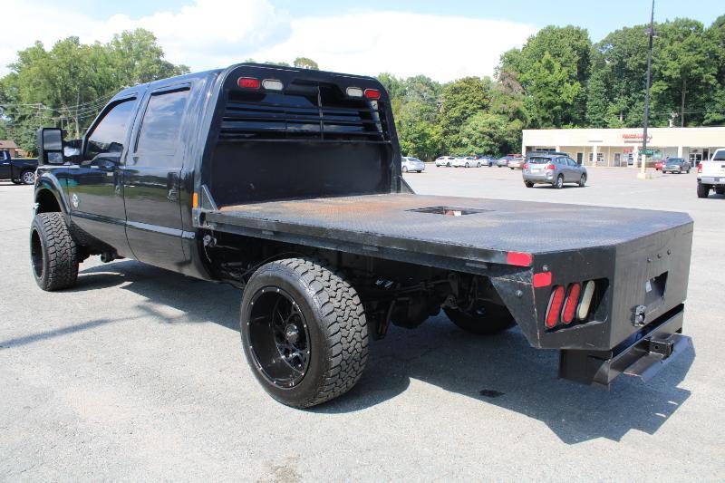 Ford F-250 SD Lariat Crew Cab 4WD 2012
