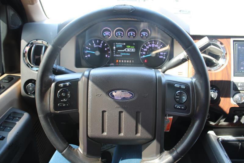 Ford F-250 SD Lariat Crew Cab 4WD 2012