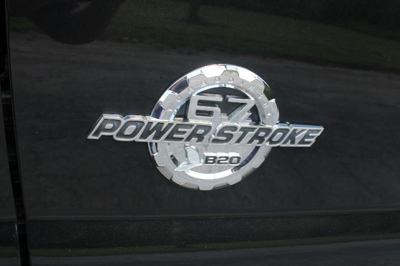 Ford F-250 SD Lariat Crew Cab 4WD 2012