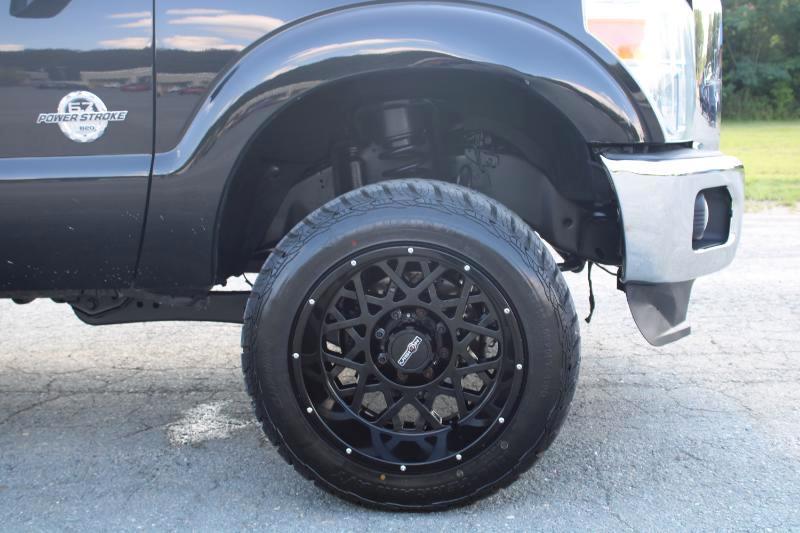 Ford F-250 SD Lariat Crew Cab 4WD 2012