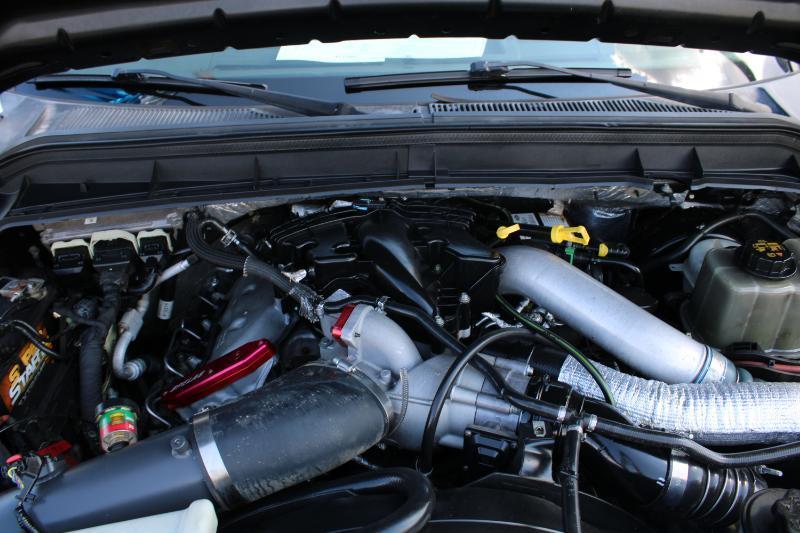 Ford F-250 SD Lariat Crew Cab 4WD 2012