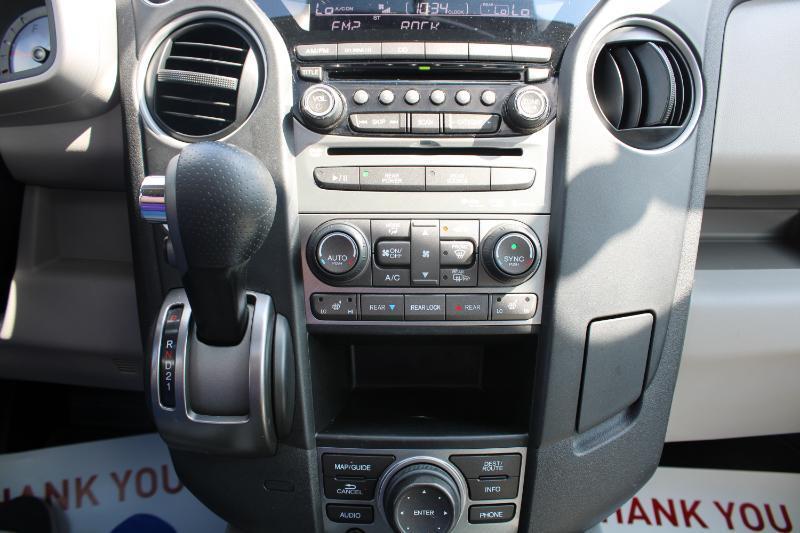 Honda Pilot Touring 4WD 5-Spd AT with DVD 2014