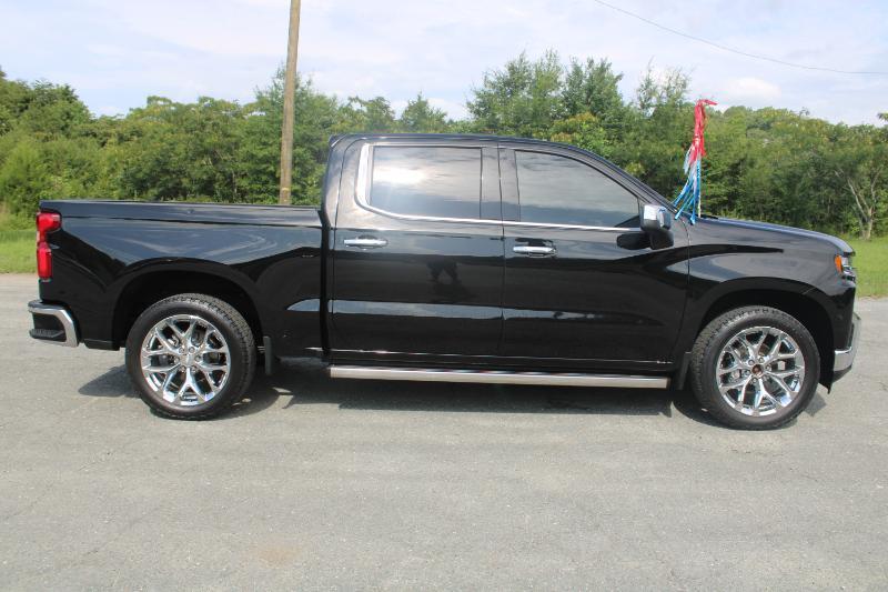 Chevrolet Silverado 1500 LTZ Crew Cab 4WD 2021