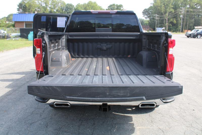 Chevrolet Silverado 1500 LTZ Crew Cab 4WD 2021