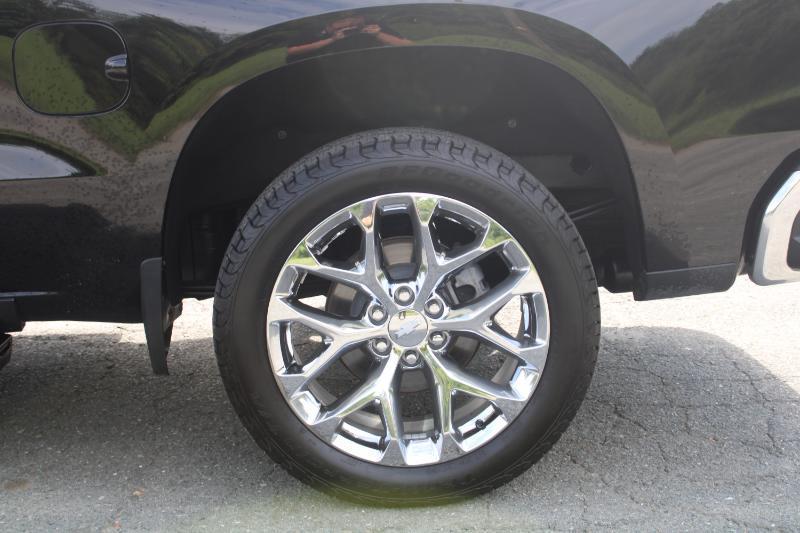 Chevrolet Silverado 1500 LTZ Crew Cab 4WD 2021