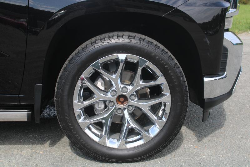 Chevrolet Silverado 1500 LTZ Crew Cab 4WD 2021