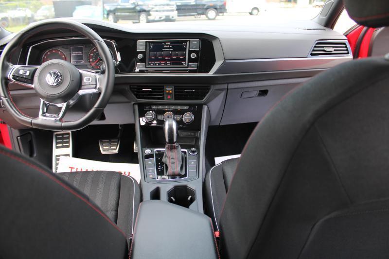 Volkswagen Jetta GLI S 7A 2021