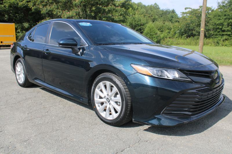 Toyota Camry LE 2018