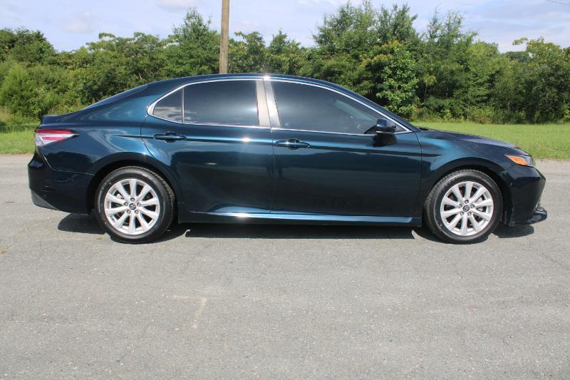 Toyota Camry LE 2018