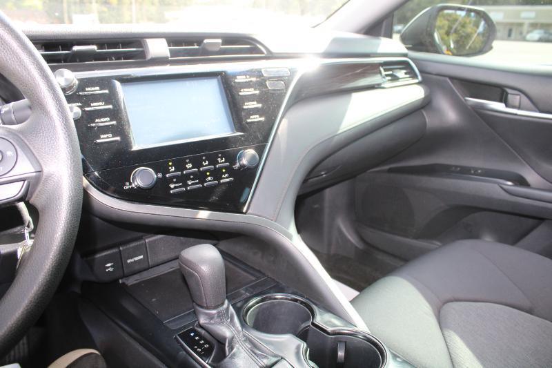 Toyota Camry LE 2018