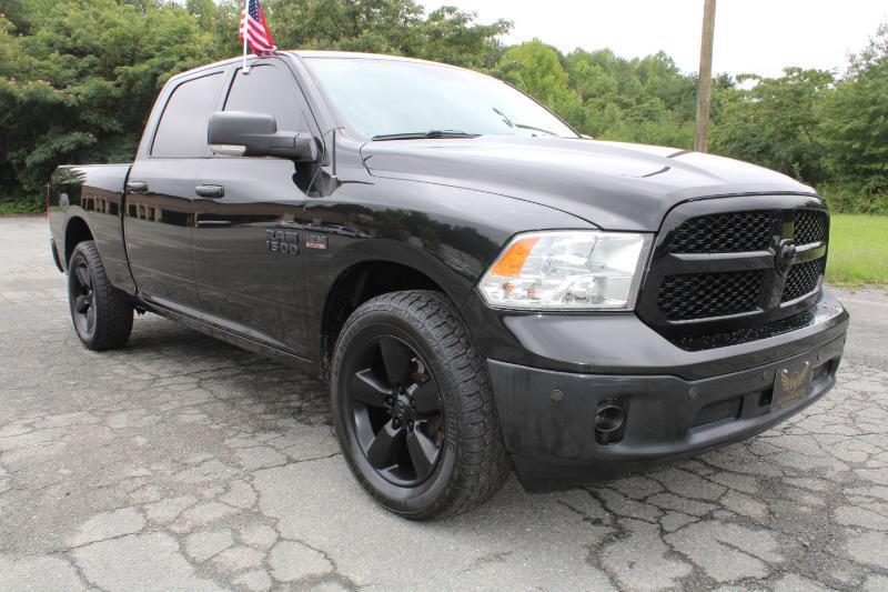 RAM 1500 SLT Crew Cab LWB 4WD 2017