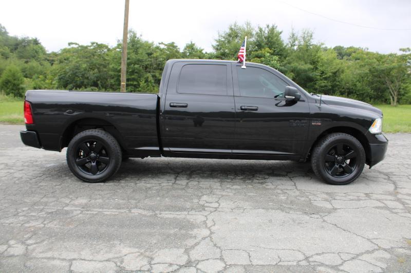 RAM 1500 SLT Crew Cab LWB 4WD 2017