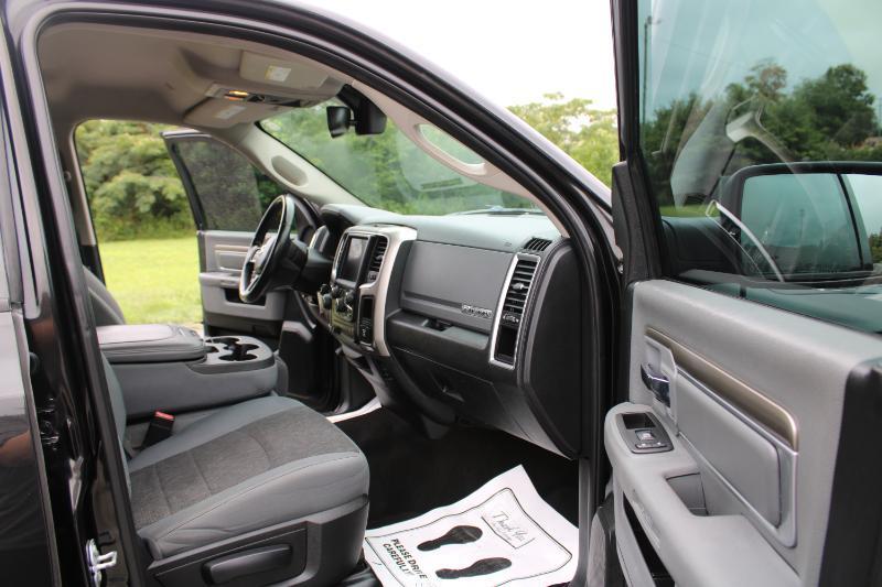 RAM 1500 SLT Crew Cab LWB 4WD 2017
