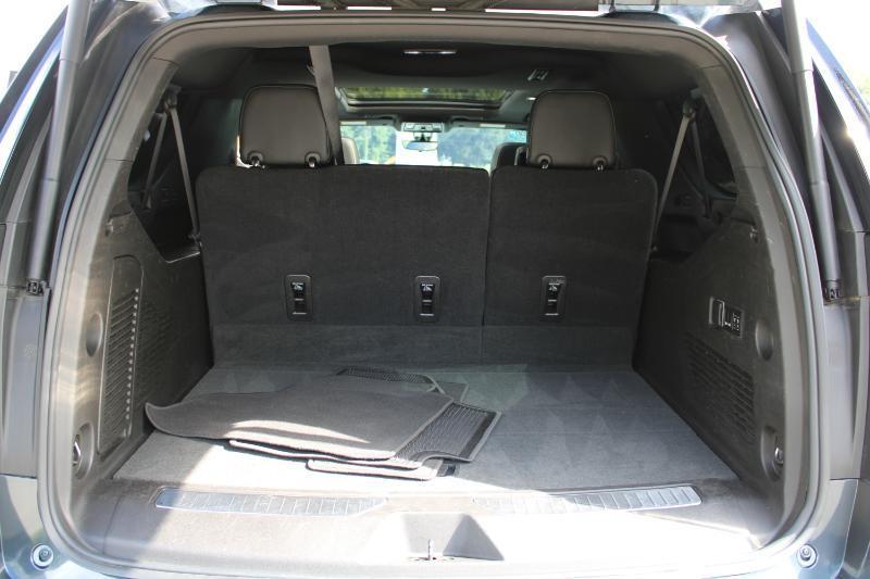 Chevrolet Suburban Premier 2021