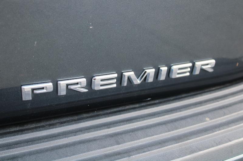 Chevrolet Suburban Premier 2021