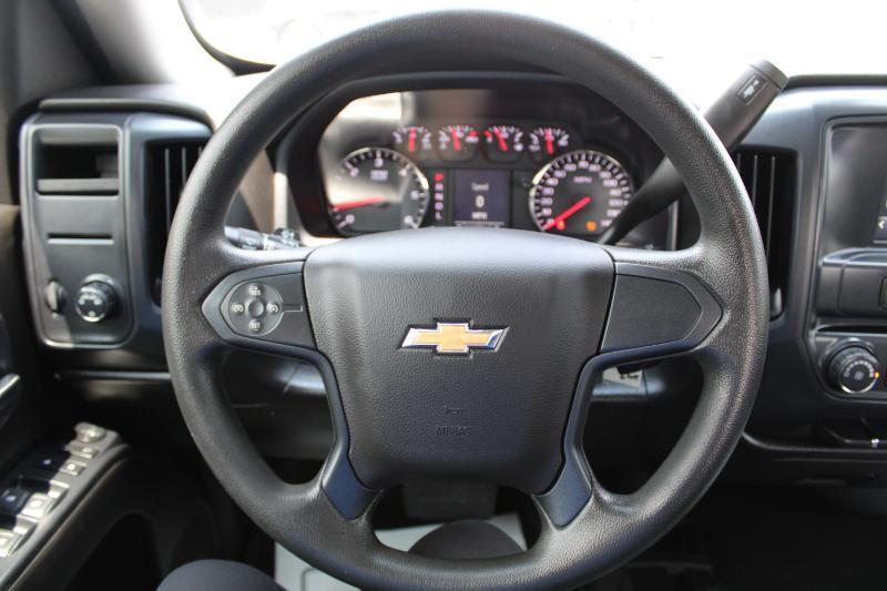 Chevrolet Silverado 1500 Custom Double Cab 4WD 2017