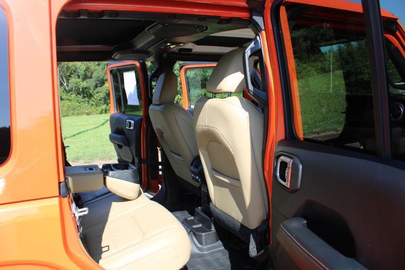 Jeep Wrangler Unlimited Sahara 4WD 2019