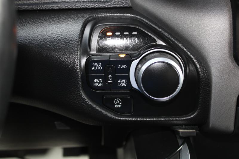 RAM 1500 Big Horn Crew Cab SWB 4WD 2022