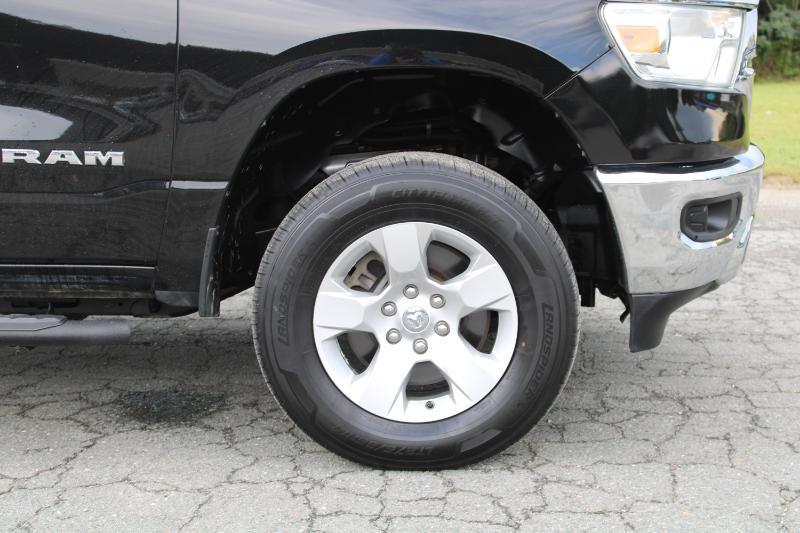 RAM 1500 Big Horn Crew Cab SWB 4WD 2022