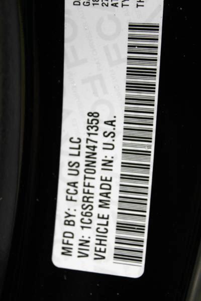 RAM 1500 Big Horn Crew Cab SWB 4WD 2022