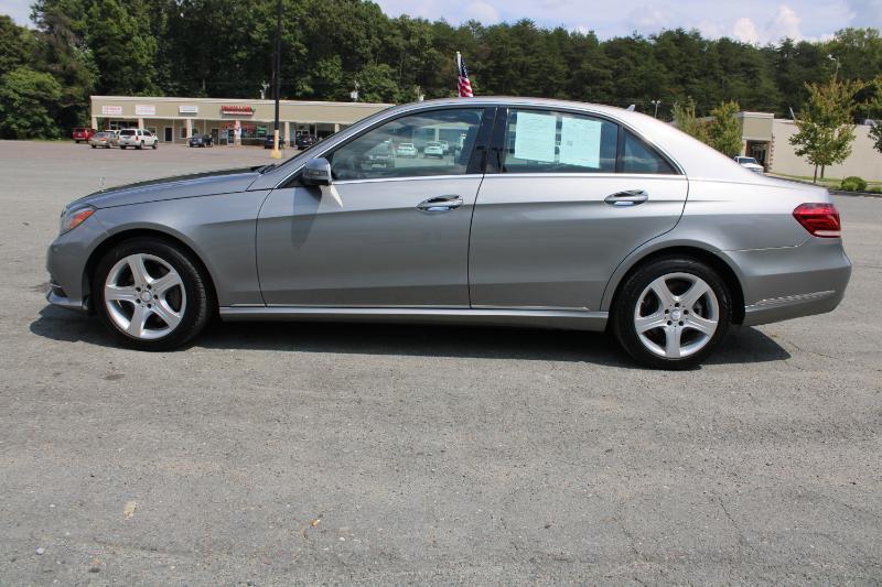 Mercedes-Benz E-Class E350 Luxury 4MATIC Sedan 2015