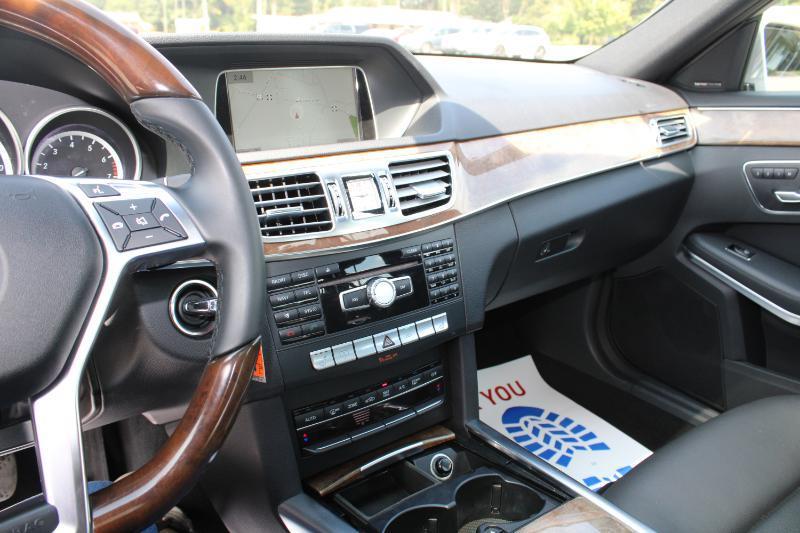 Mercedes-Benz E-Class E350 Luxury 4MATIC Sedan 2015