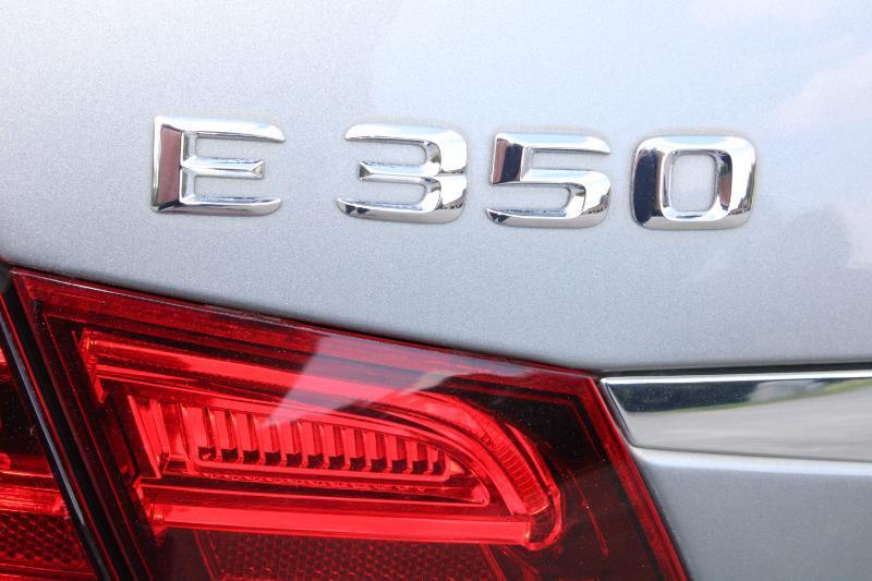 Mercedes-Benz E-Class E350 Luxury 4MATIC Sedan 2015