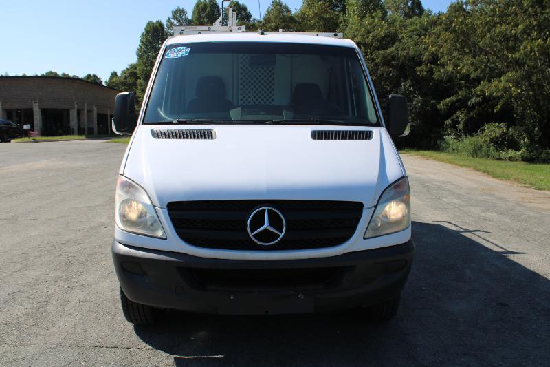 Mercedes-Benz Sprinter 2500 High Roof 144-in. WB 2012