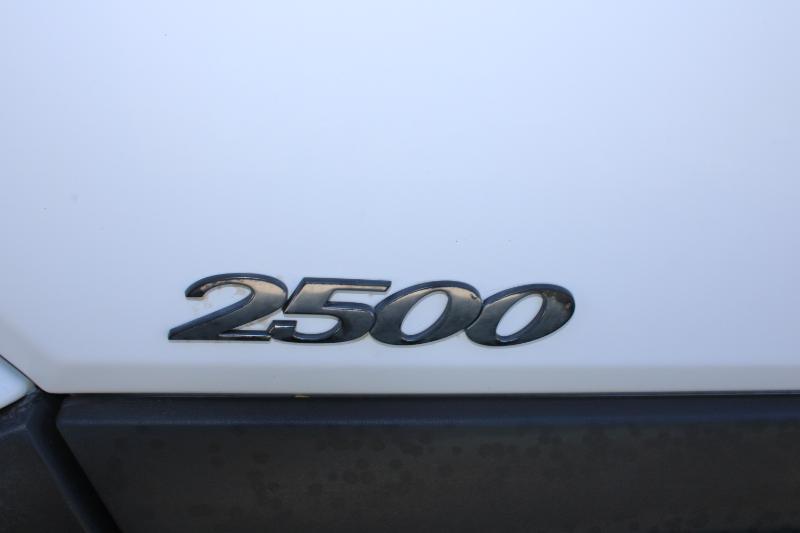 Mercedes-Benz Sprinter 2500 High Roof 144-in. WB 2012