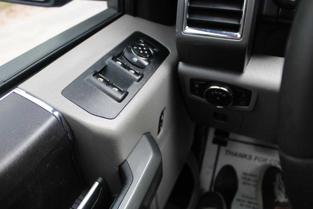 Ford F-150 XLT SuperCrew 6.5-ft Box 4WD 2016