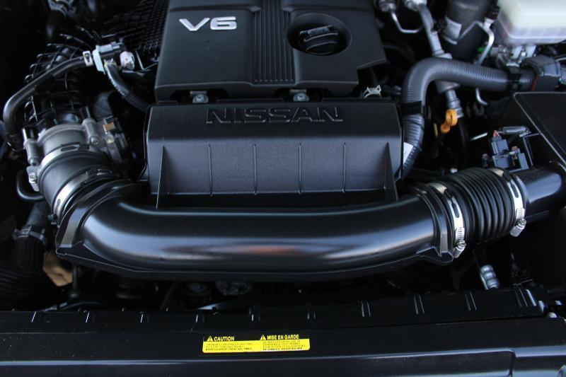 Nissan Frontier SV Crew Cab 4WD 2022