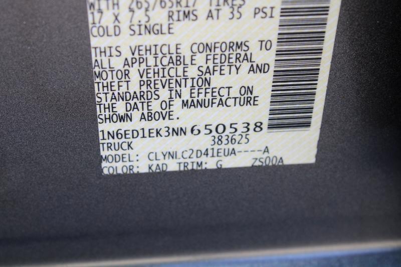 Nissan Frontier SV Crew Cab 4WD 2022