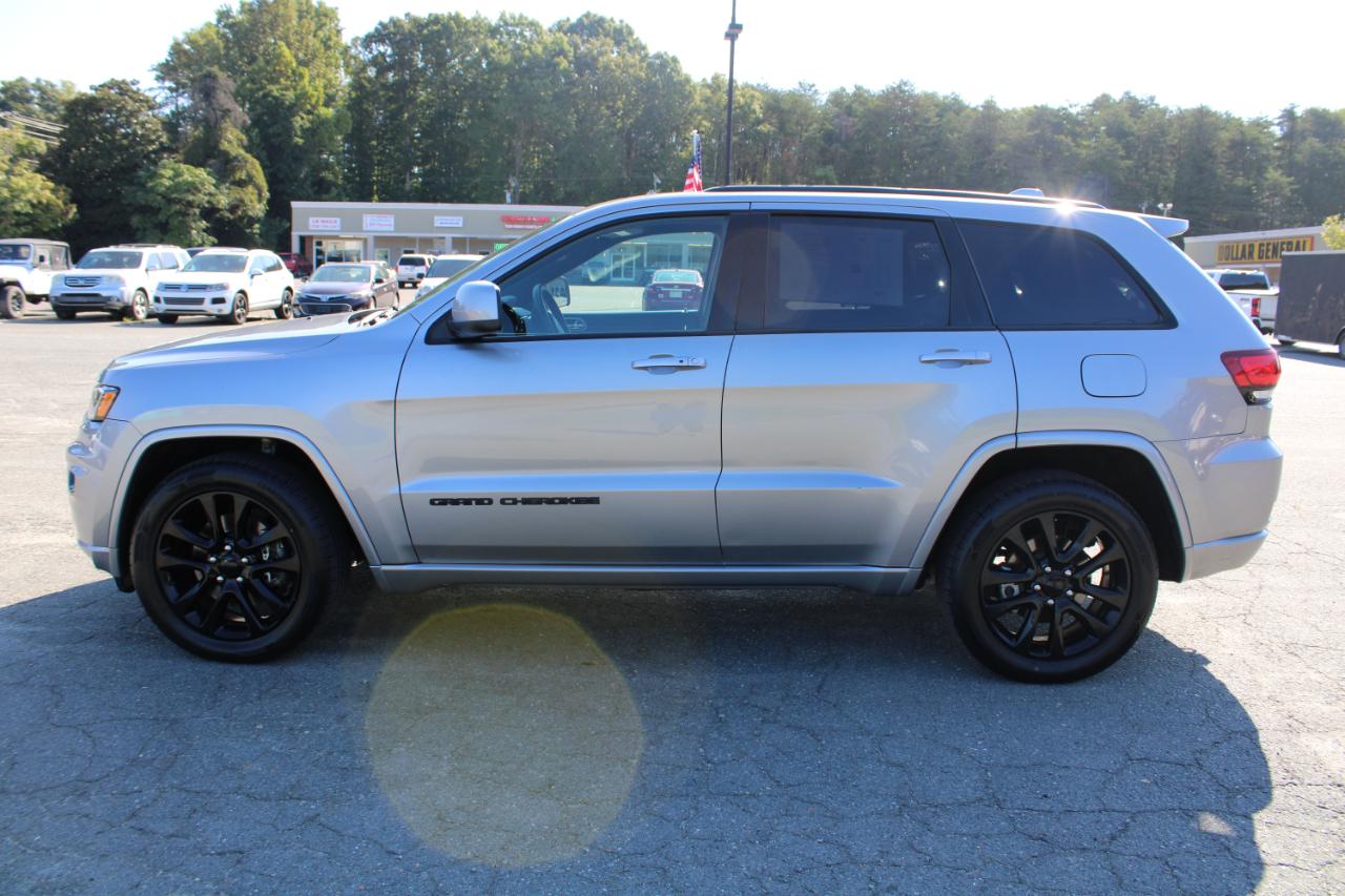 Jeep Grand Cherokee Laredo X 4x4 2021