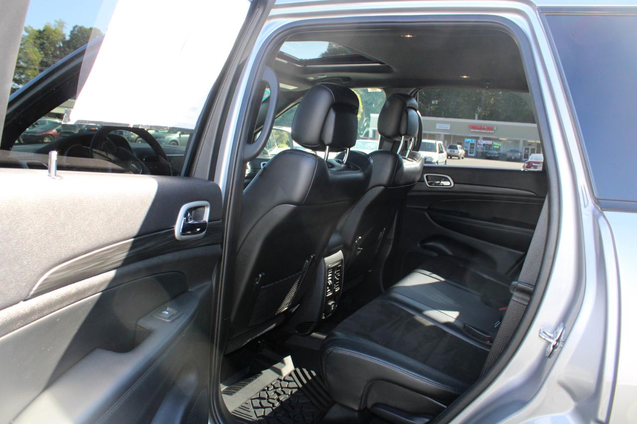 Jeep Grand Cherokee Laredo X 4x4 2021
