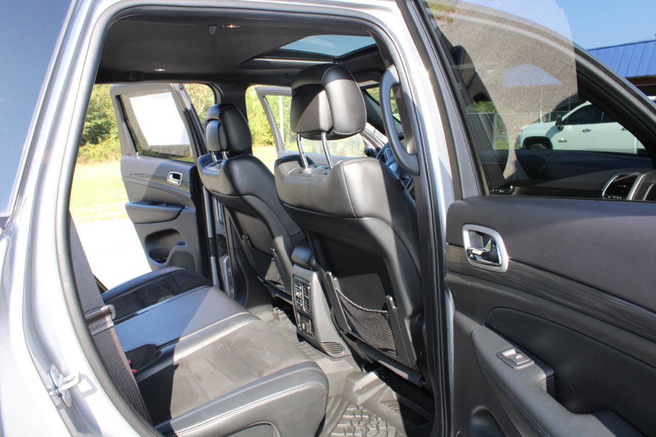Jeep Grand Cherokee Laredo X 4x4 2021