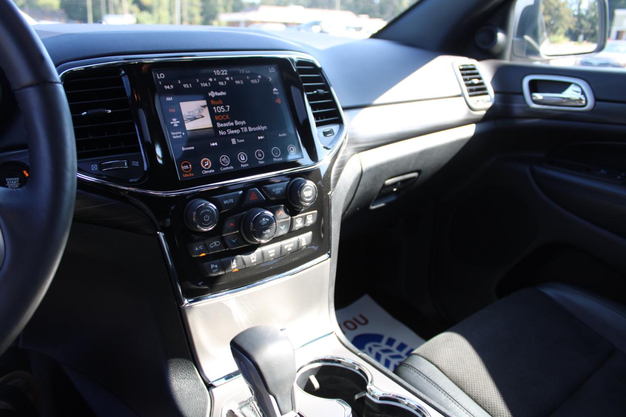 Jeep Grand Cherokee Laredo X 4x4 2021