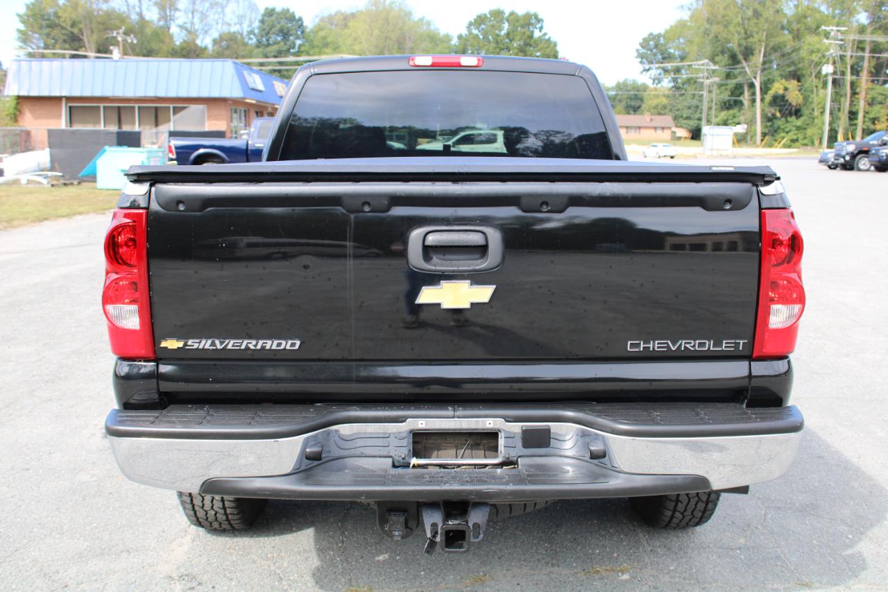 Chevrolet Silverado 1500 Ext Cab 143.5" WB 4WD LT 2003