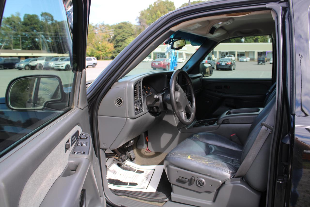 Chevrolet Silverado 1500 Ext Cab 143.5" WB 4WD LT 2003