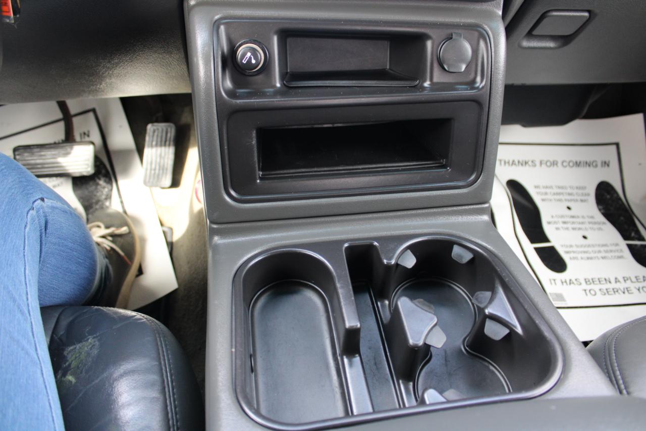 Chevrolet Silverado 1500 Ext Cab 143.5" WB 4WD LT 2003