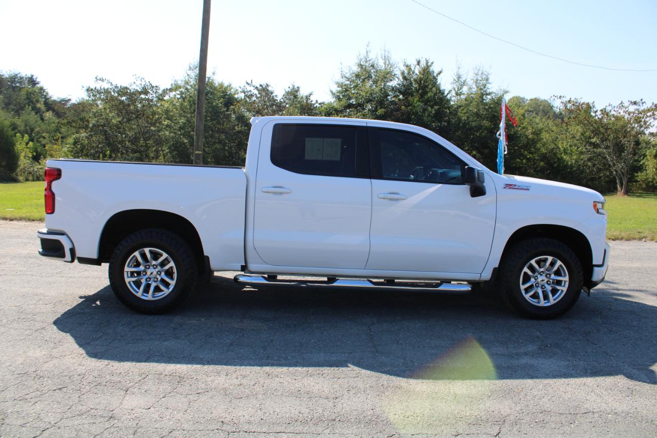 Chevrolet Silverado 1500 4WD Crew Cab 147" RST 2020