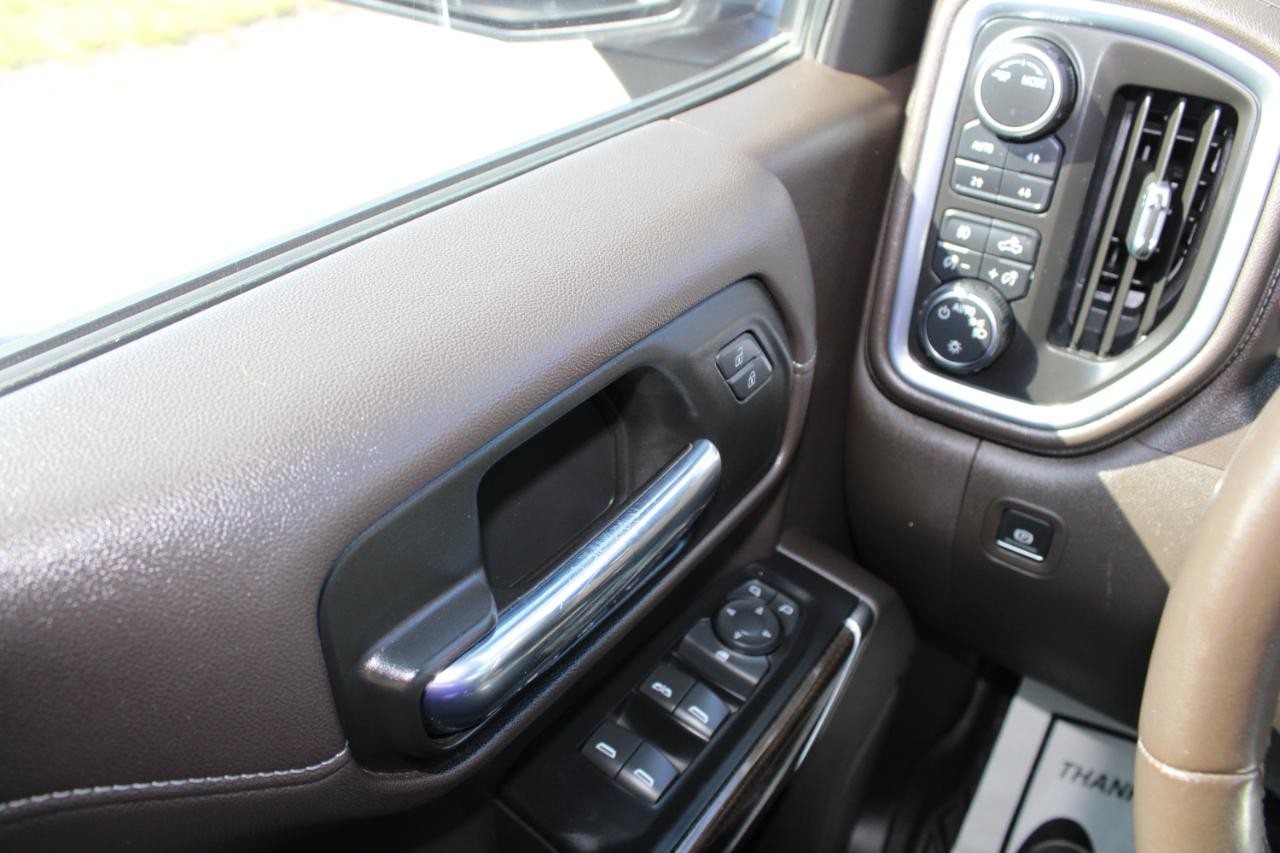 Chevrolet Silverado 1500 4WD Crew Cab 147" RST 2020