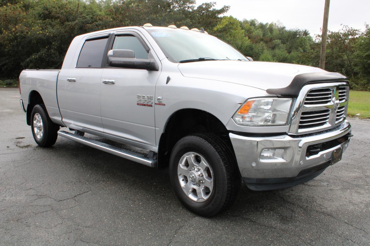 RAM 2500 4WD Mega Cab 160.5" Big Horn 2016